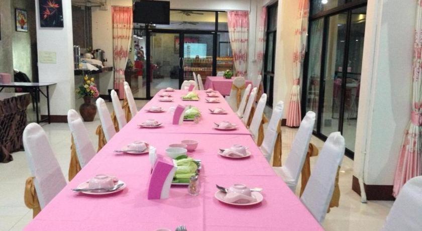 Pornsiri Hotel Sisaket Esterno foto